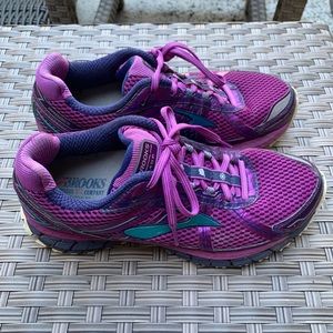 Brooks Hiking Athletic Shoes